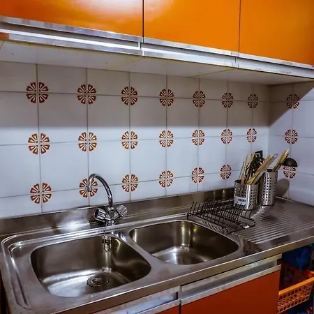 Storico Palazzo Di Con Abbonamento Auto